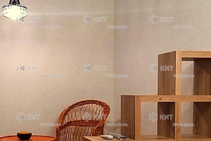 Продаж квартири Харків, ХТЗ, Рогань, 48м²
