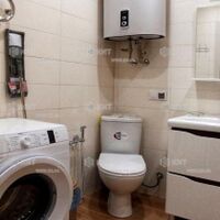 Продаж квартири Харків, ХТЗ, Рогань, 48м²