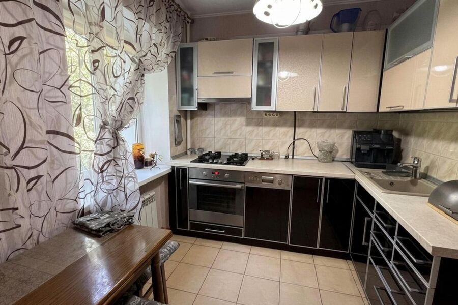 Продаж квартири Харків, Жуковського, П’ятихатки, 47м²