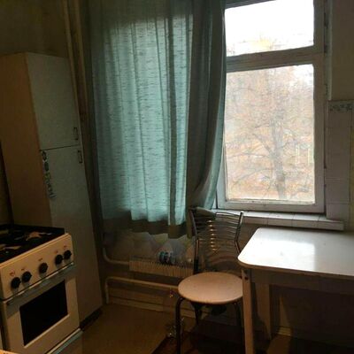 Продажа 	 Харьков,  Амосова (Корчагинцев) ул.   5