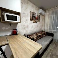 Продаж квартири Харків, Салтівка(Бараб.,Україна), 20м²