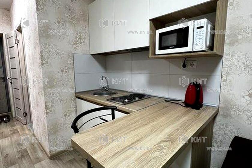 Продаж квартири Харків, Салтівка(Бараб.,Україна), 20м²