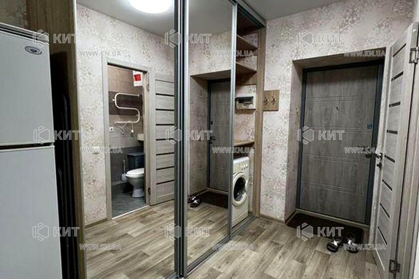 Продаж квартири Харків, Салтівка(Бараб.,Україна), 20м²