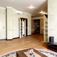 Продажа квартиры Харьков, Центр, 190м²