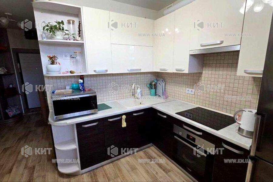 Продажа квартиры Харьков, Салтовка(Бараб.,Украина), 112м²