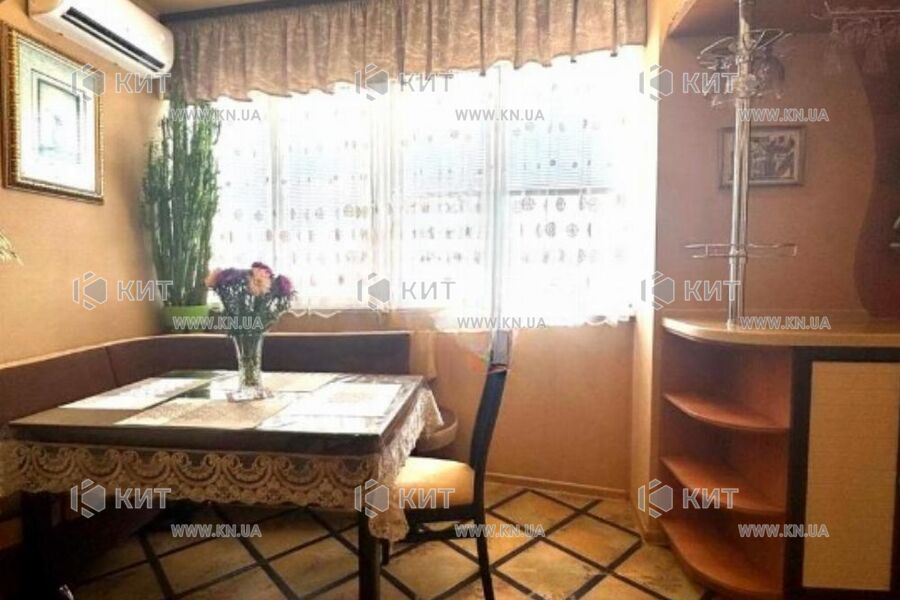 Продаж квартири Харків, Малишева, 76м²