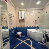 Продаж квартири Харків, Малишева, 76м²