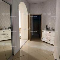 Продаж квартири Харків, Наукова, 86м²