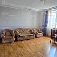 Продаж квартири Харків, Наукова, 105м²