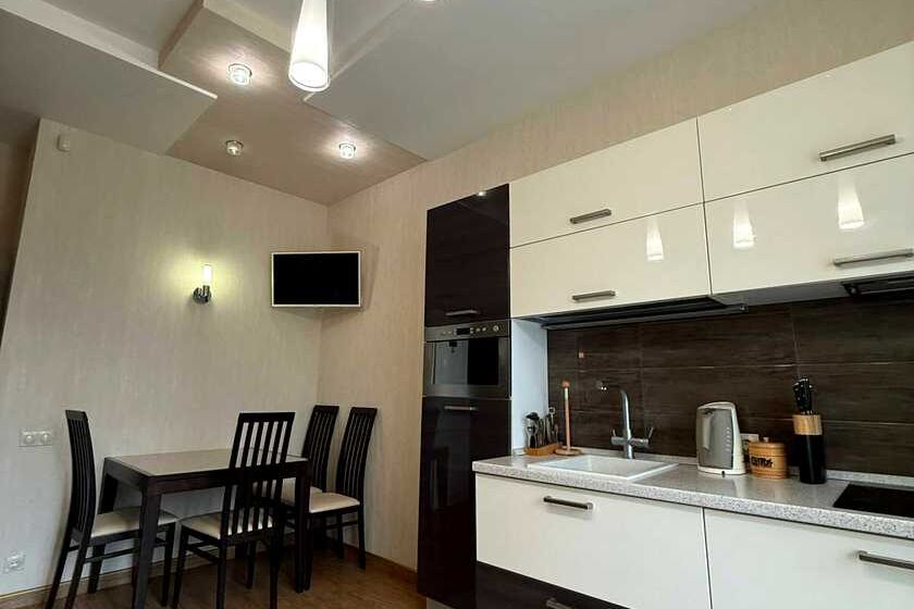 Продажа квартиры Харьков, Алексеевка, 52м²