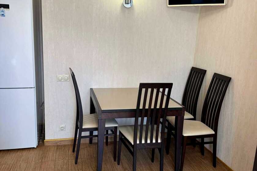 Продажа квартиры Харьков, Алексеевка, 52м²