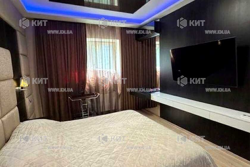 Продаж квартири Харків, Олексіївка, 75м²