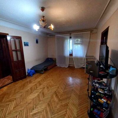 Продажа 	 Харьков,  Юрьева бульв.   11
