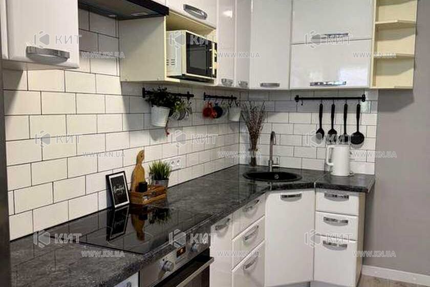 Продаж квартири Харків, ХТЗ, Рогань, 44м²