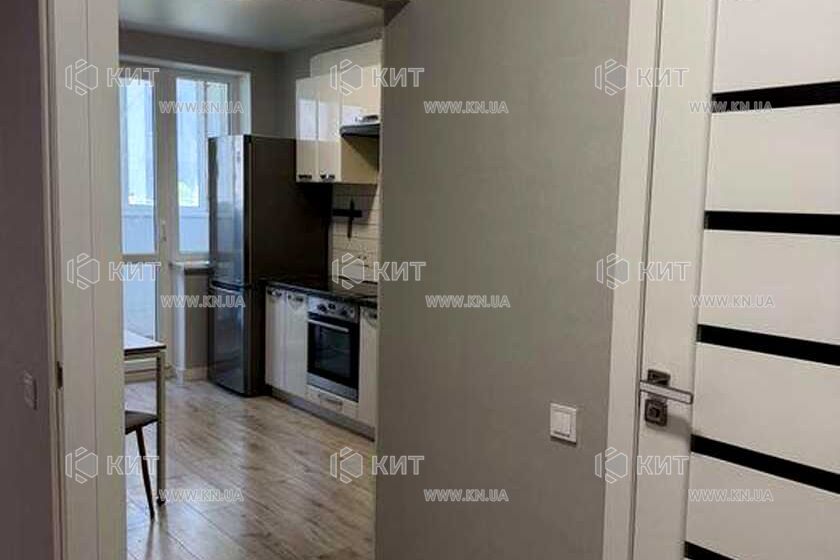 Продаж квартири Харків, ХТЗ, Рогань, 44м²