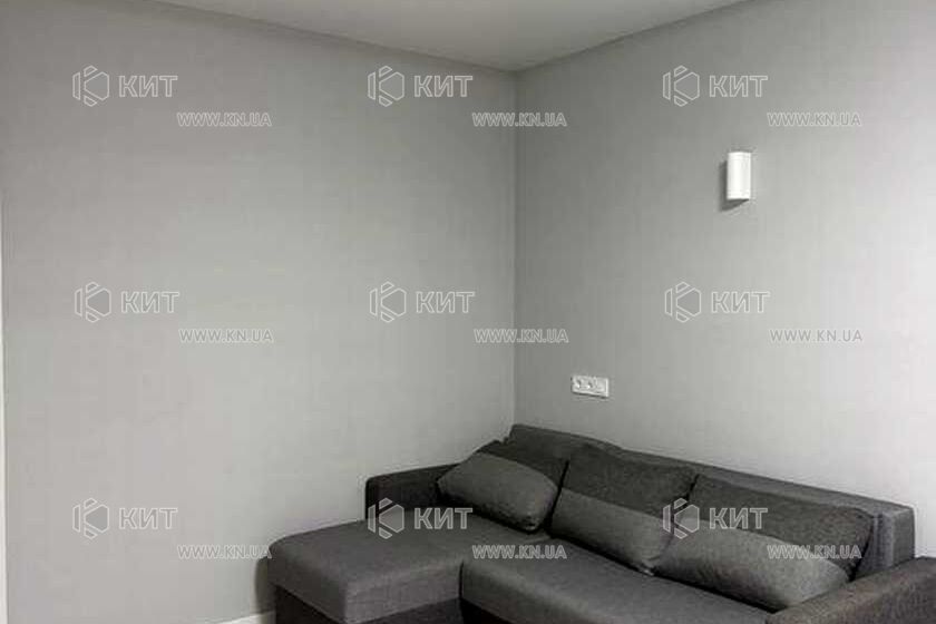 Продаж квартири Харків, ХТЗ, Рогань, 44м²