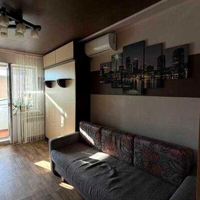 Продажа 	 Харків,  Героїв Харкова (Московський) пр.   226