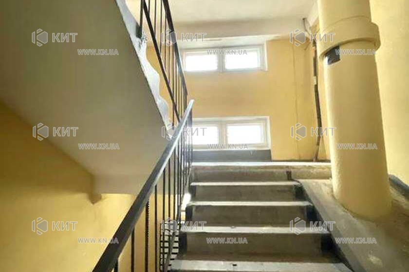 Продаж квартири Харків, Олексіївка, 40м²