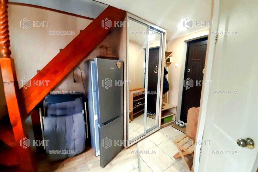 Продаж квартири Харків, Одеська, Основа, 19м²