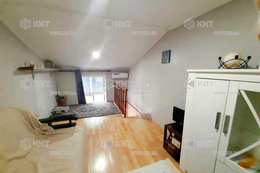 Продаж квартири Харків, Одеська, Основа, 19м²
