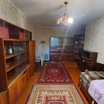 Продажа 	 Харьков,  Тракторостроителей пр.   89