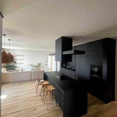 Продажа 	 Харьков, Пролicок Героев Харькова (Московский) пр.   162