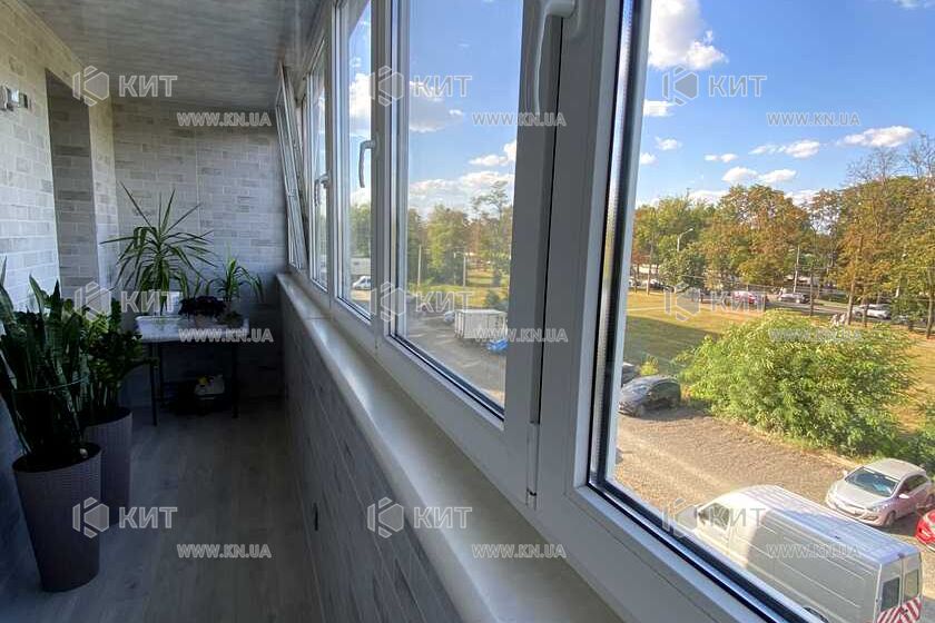 Продажа квартиры Харьков, ХТЗ, Рогань, 83м²