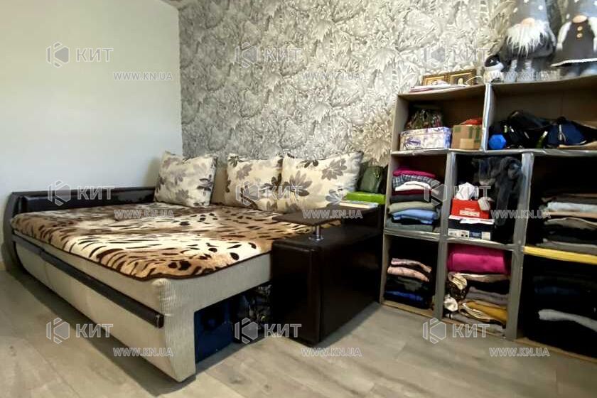 Продаж квартири Харків, ХТЗ, Рогань, 83м²