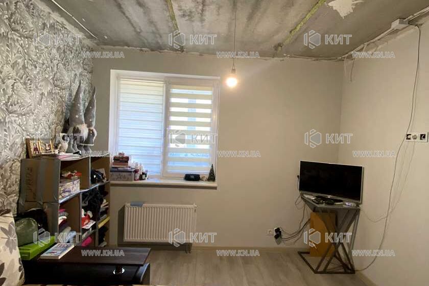 Продаж квартири Харків, ХТЗ, Рогань, 83м²