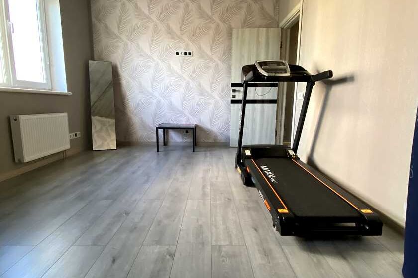 Продаж квартири Харків, ХТЗ, Рогань, 83м²