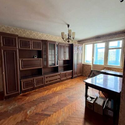 Продажа 	 Харьков,  Каденюка (Танкопия) ул.   28А