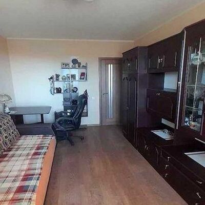 Продажа 	 Харьков,  Георгия Тарасенко (Плехановская) ул.   42а