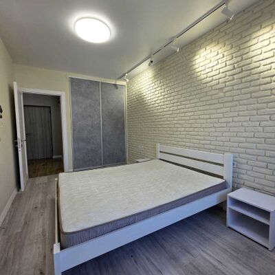 Продажа 	 Харьков, Меридиан Гвардейцев-Широнинцев ул.   70-Б