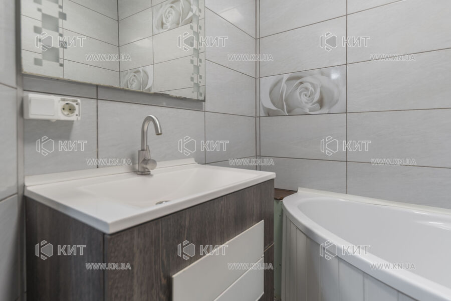 Продажа квартиры Харьков, Холодная гора, 58м²
