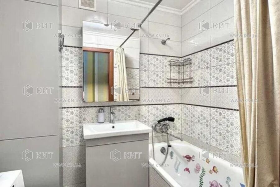 Продажа квартиры Харьков, Алексеевка, 45м²