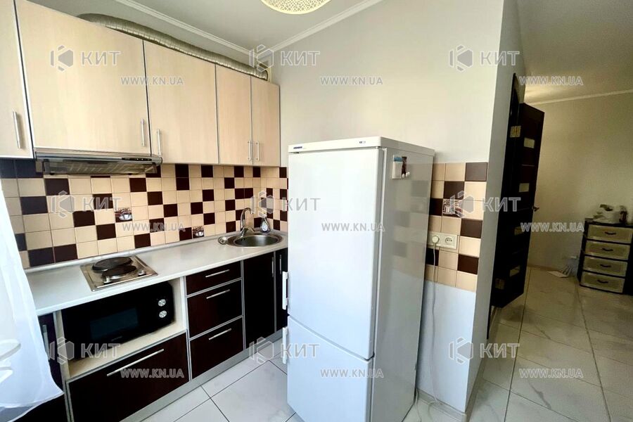 Продаж квартири Харків, Олексіївка, 33м²