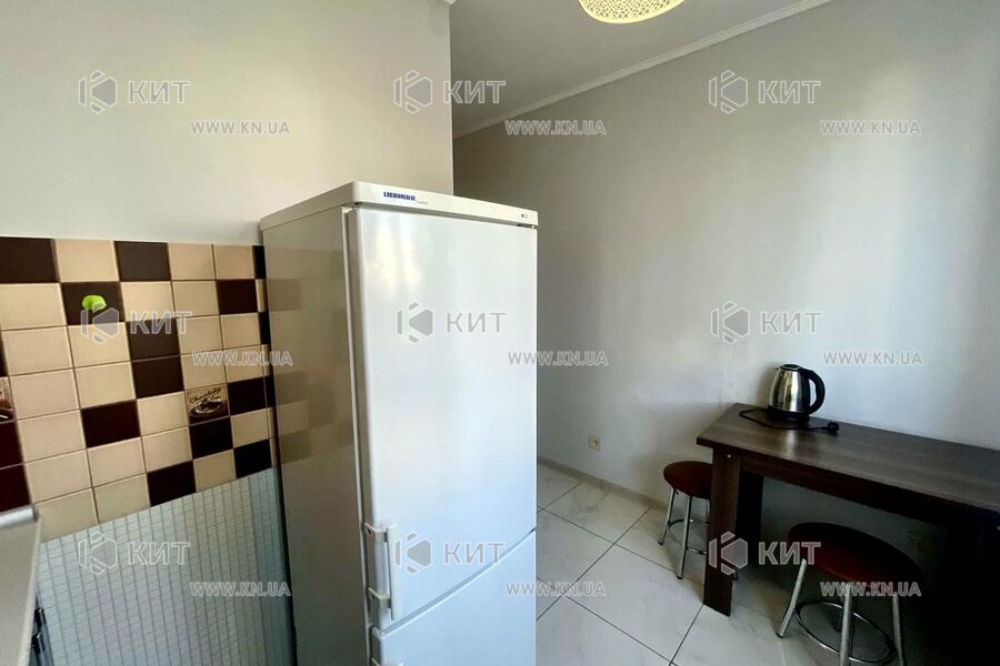 Продаж квартири Харків, Олексіївка, 33м²