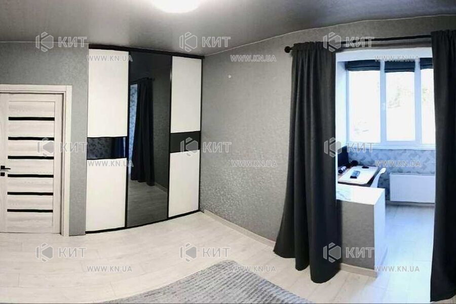 Продажа квартиры Харьков, ХТЗ, Рогань, 82м²