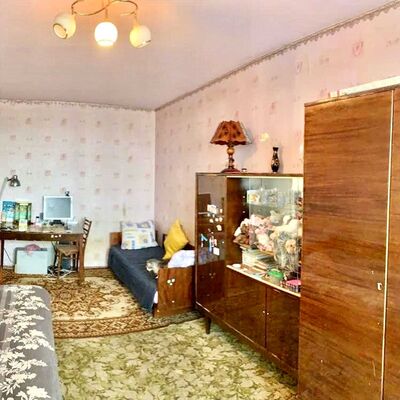 Продажа 	 Харків,  Валентинівська (Блюхера) вул.   35/81