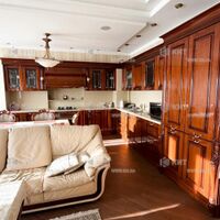 Продаж квартири Харків, Центр, 175м²