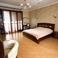 Продаж квартири Харків, Центр, 175м²