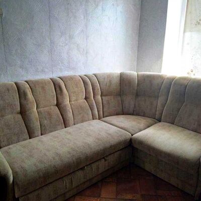 Продажа 	 Харків,  Машиністів вул.   10