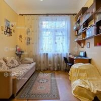 Продажа квартиры Харьков, Спортивная, Гагарина, Защитников, 56м²