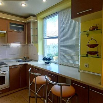 Продажа 	 Харьков,  Амосова (Корчагинцев) ул.   48