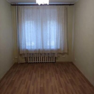 Продажа 	 Харків,  Аерофлотська вул.   15