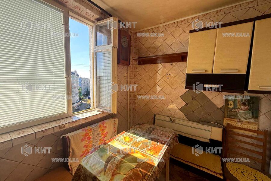 Продаж квартири Харків, Нові Дома, 45м²