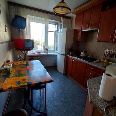 Продажа 	 Харків,  23 Серпня пров.   1