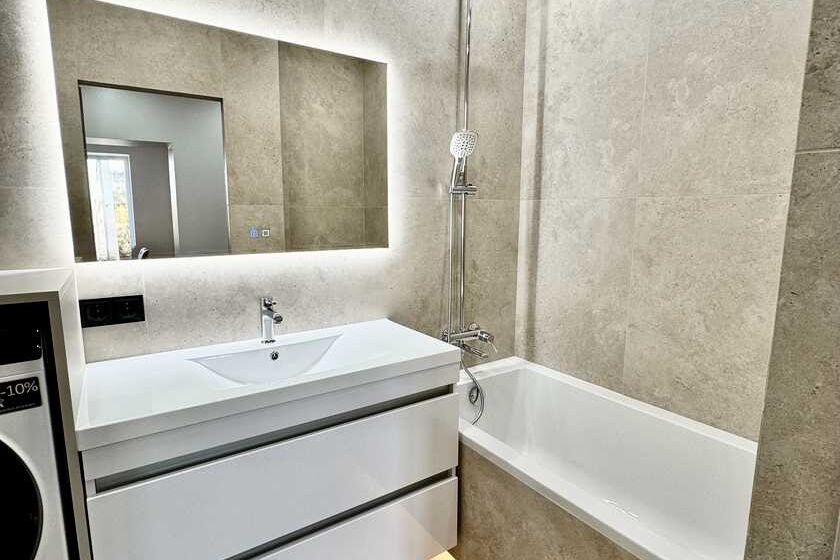 Продаж квартири Харків, Спорт.Гагар.Повст., 56м²