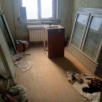 Продажа 	 Харьков,  Самолётная ул.   9