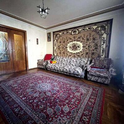 Продажа 	 Харків,  Академіка Богомольця вул.   3а